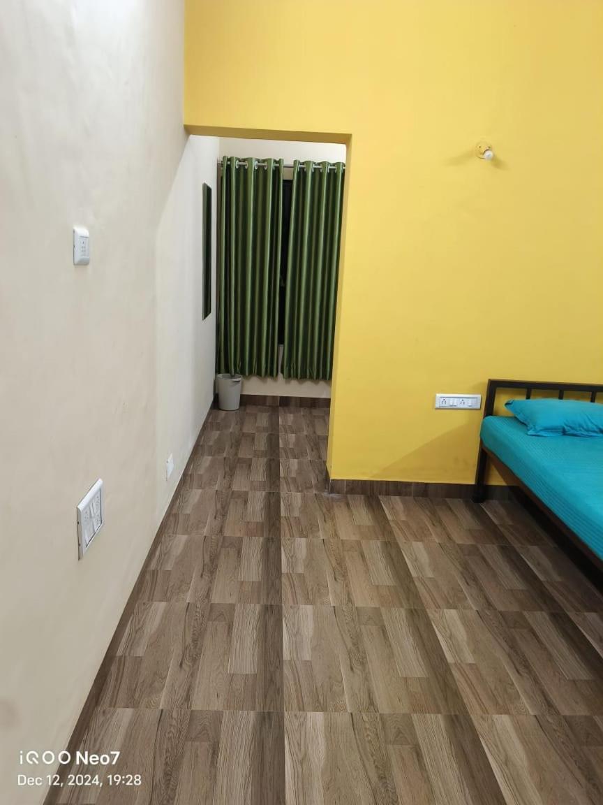 The Lighthouse Beach Resort Dāpoli 외부 사진